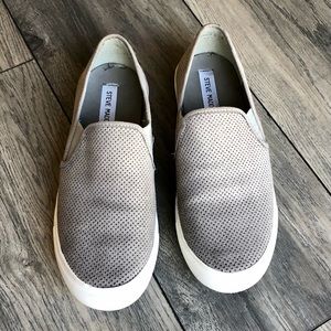 Steve Madden slip on shoes, Gray